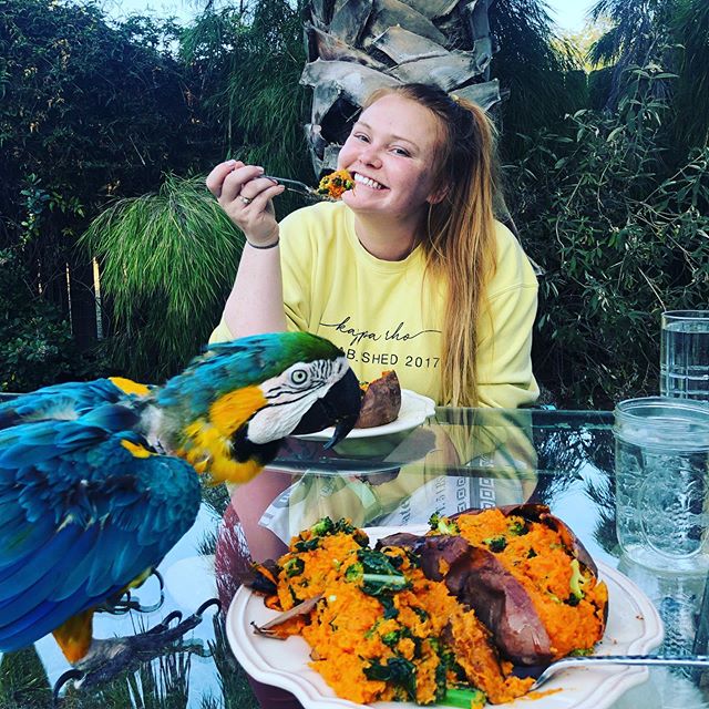 Dinner with family @hippiessentials ️ Seamora says, “Katherine always makes something I can eat. I love Katherine. She radiates sunshine.”