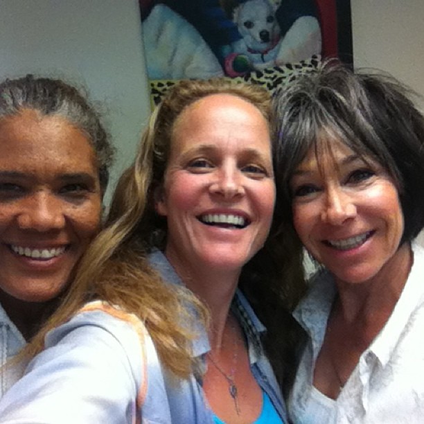 Excited to talk to animals today while chiropractor Sherry Gaber on right. Thank you Dr Rachel Jones on left for having us at your clinic. Marina Veternary Clinic in LA. - Laura Stinchfield - ThePetPsychic. #animal #animals #pet #pets  #petpsychicreadings